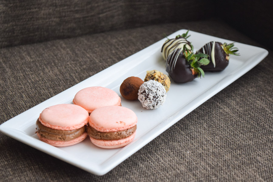 Romantic Treats Plate